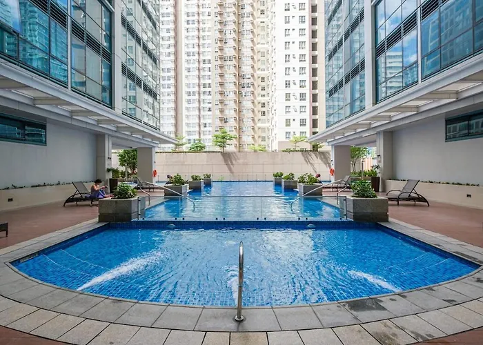 Modern & Stylish At One Uptown *